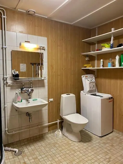 Kotimaailma, Hostel Kivikkotie Vantaa 0*,  Finland